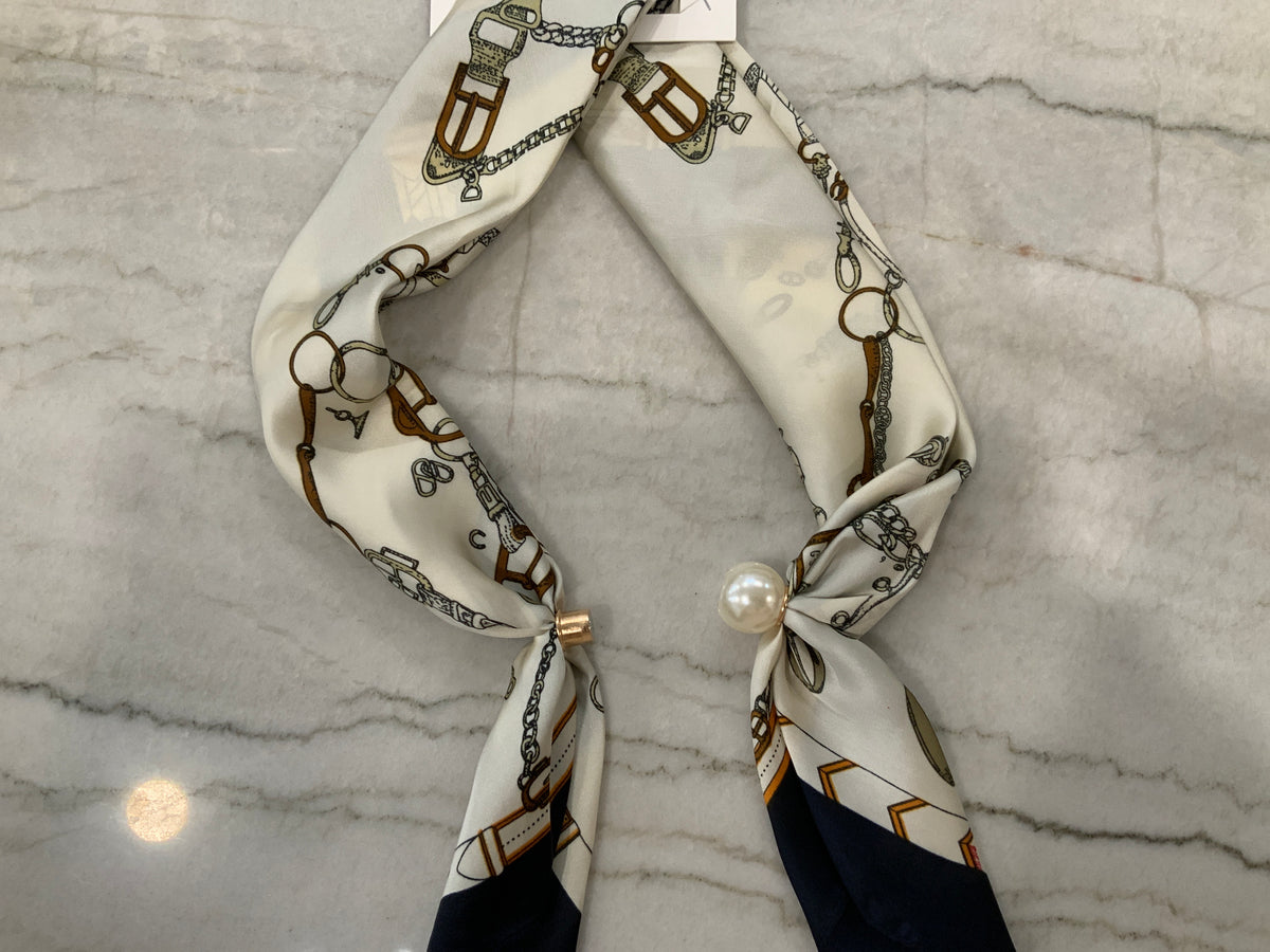 Horse bit Ready-to-wear magnetic scarf