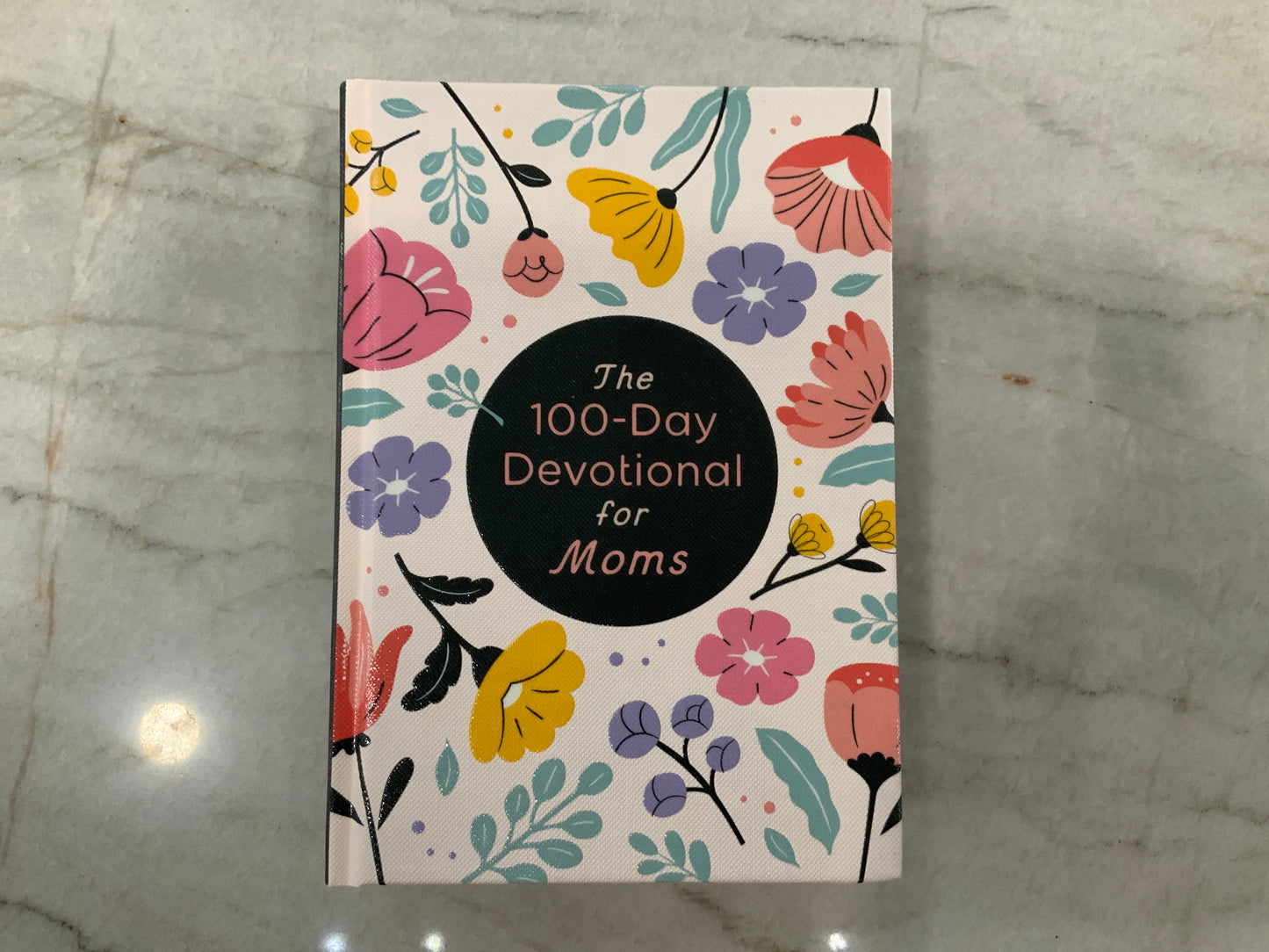 The 100-Day Devotionals for Moms