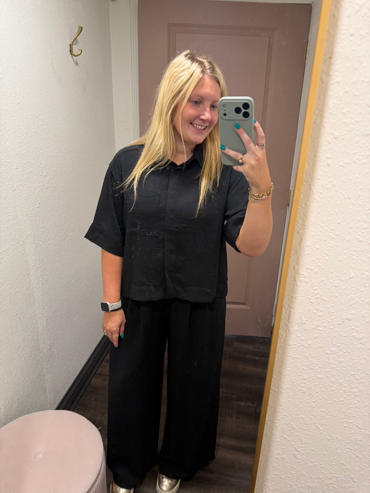 Simply Chic Black Set