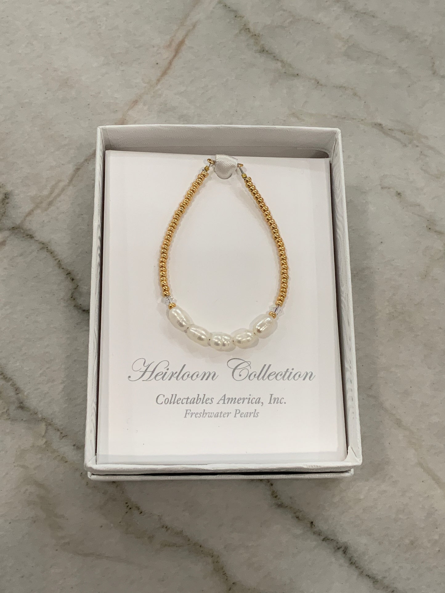 Freshwater Pearl Gold Bracelet 5”