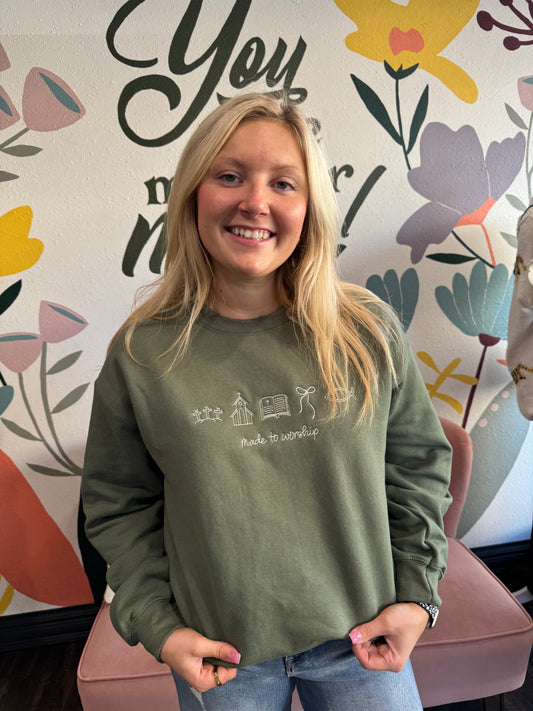 Made to Worship Green Embroidered Sweatshirt (117)