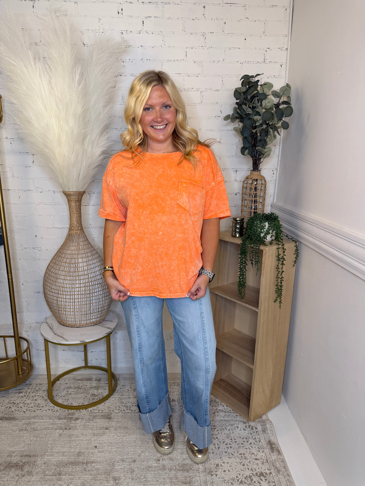 Simple Orange Tee (117)