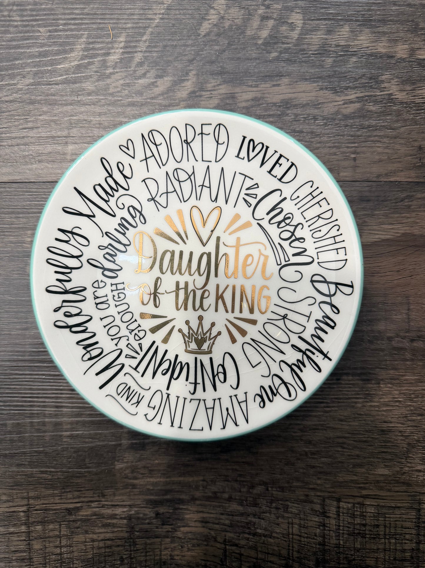Daughter of the King Round Trinket tray