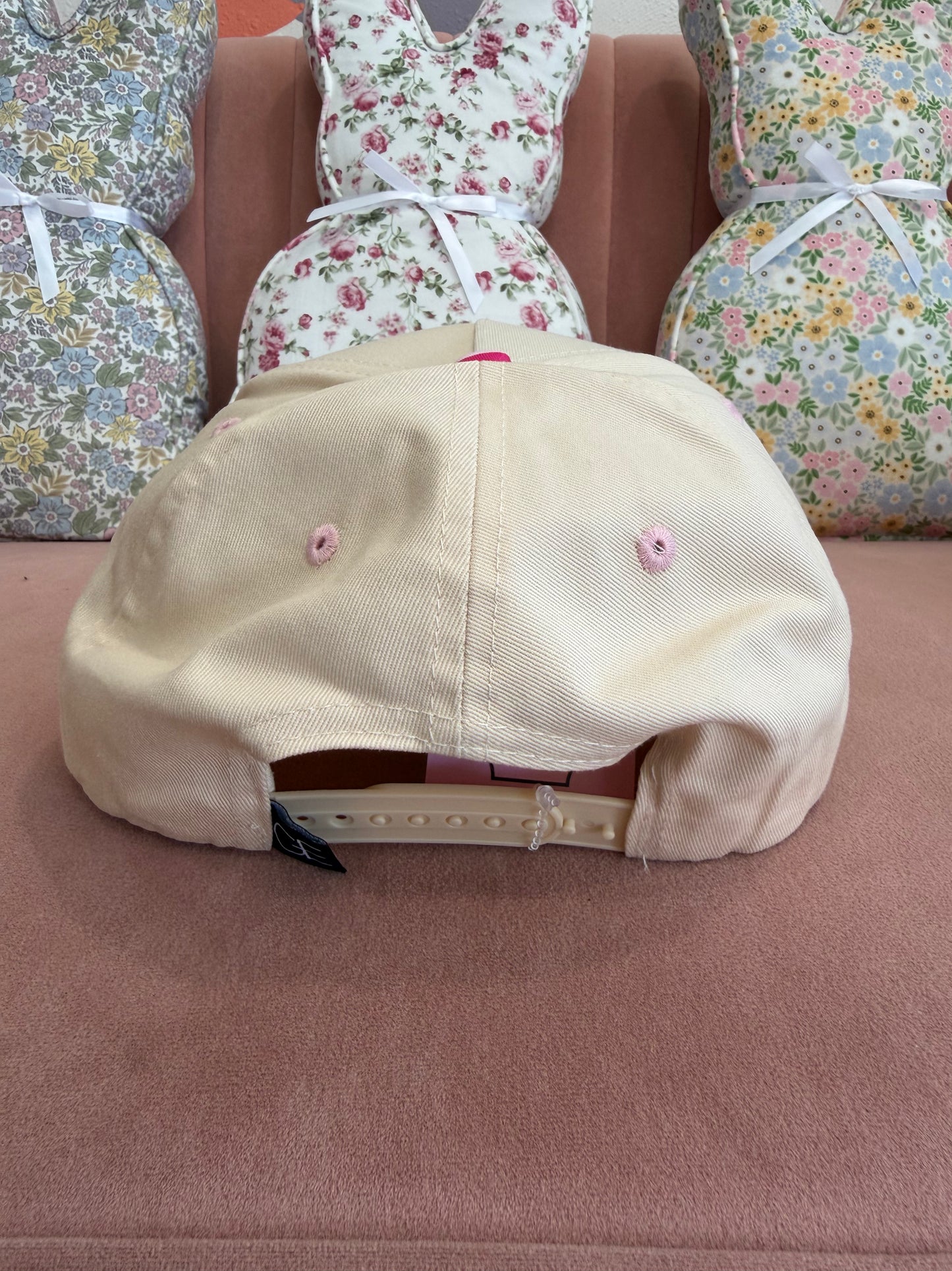 Uplift Others Hat (117)