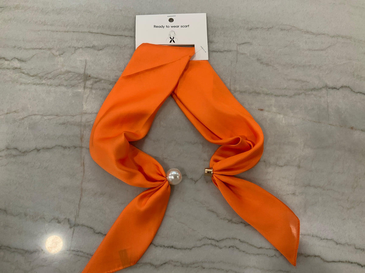 Ready-to-wear orange Magnetic scarf