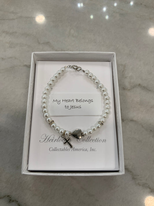 My Heart Belongs to Jesus Bracelet 6”