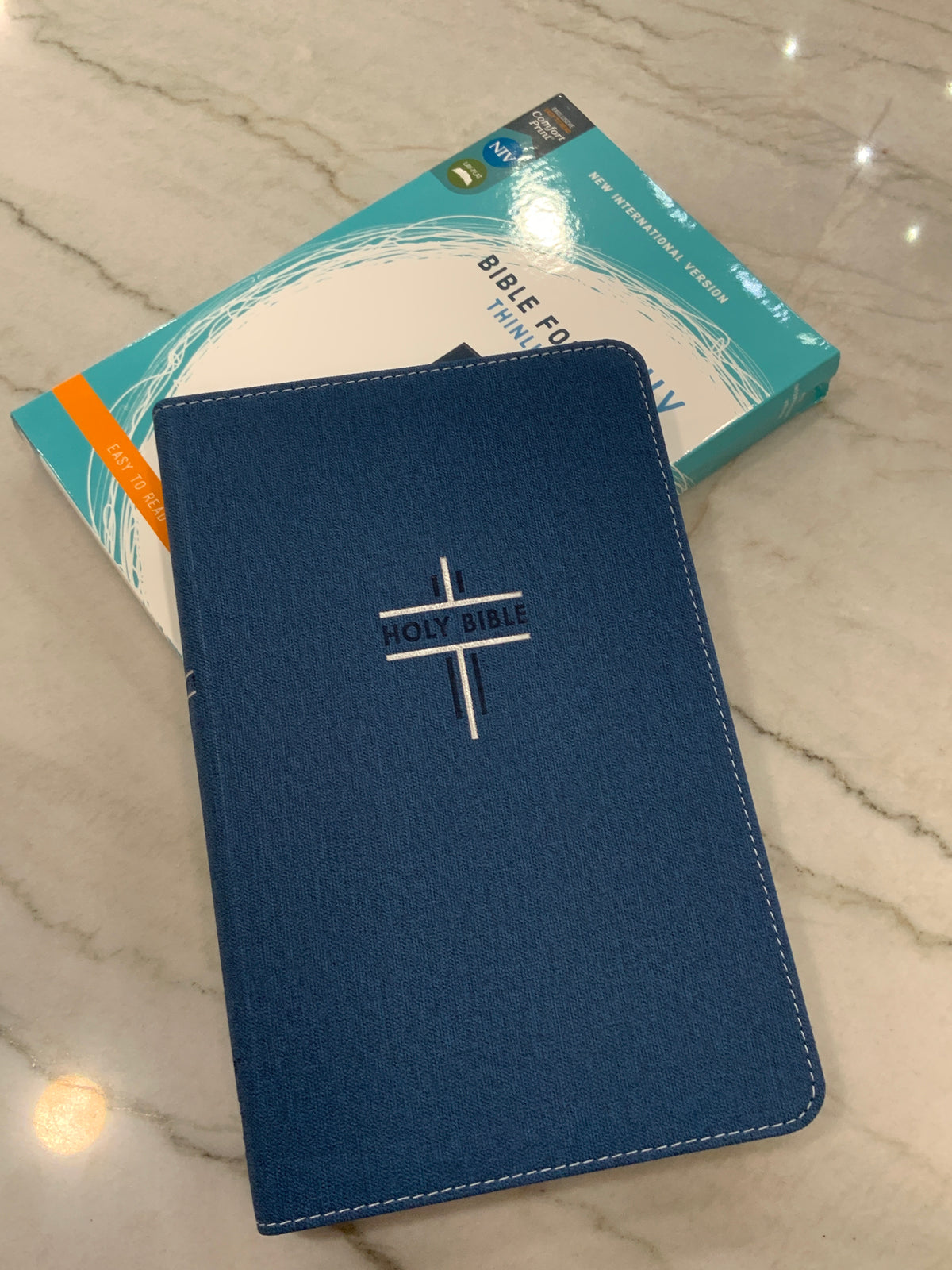 Bible for Teens NIV Thinline Edition Navy