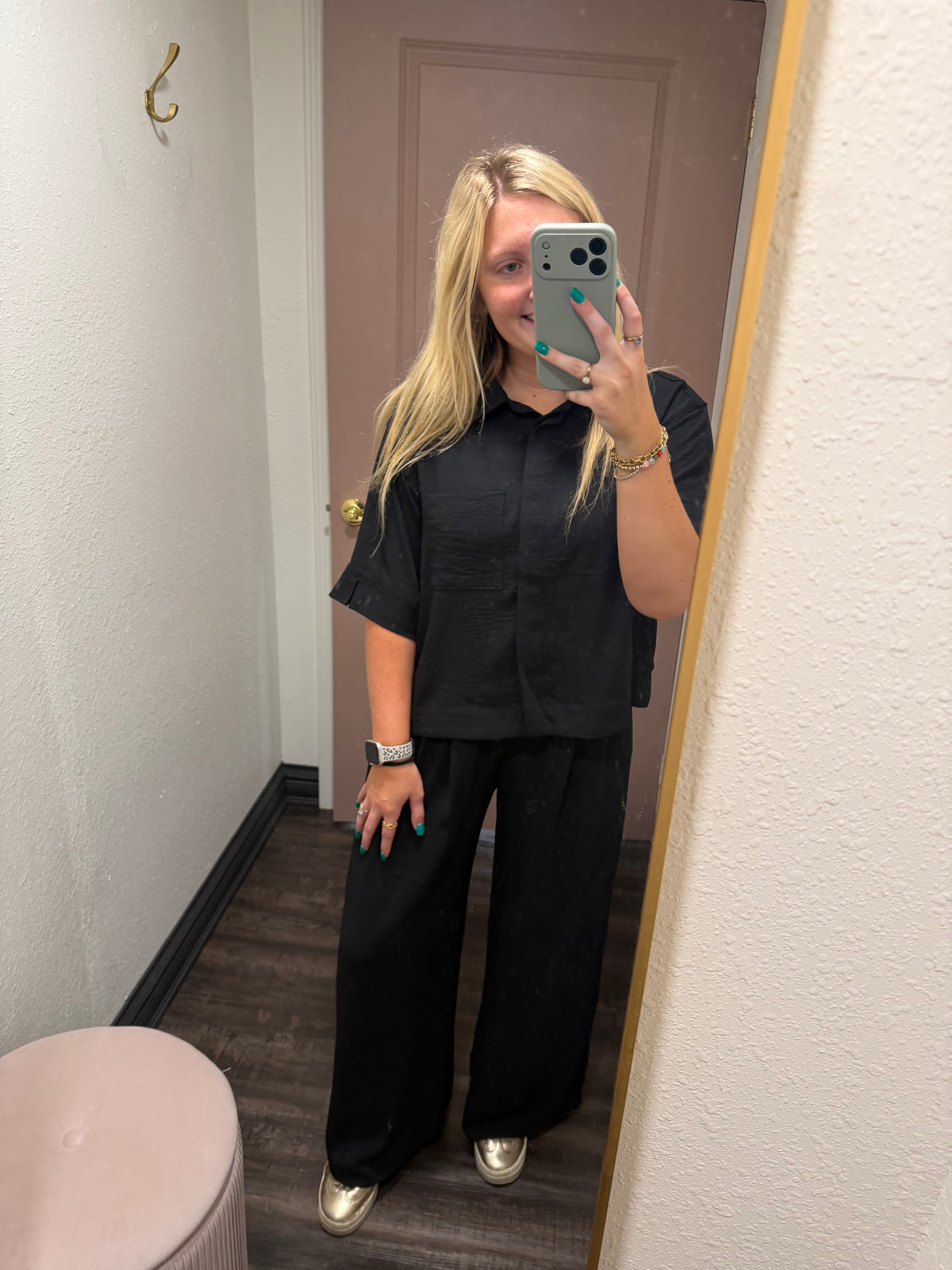 Simply Chic Black Set