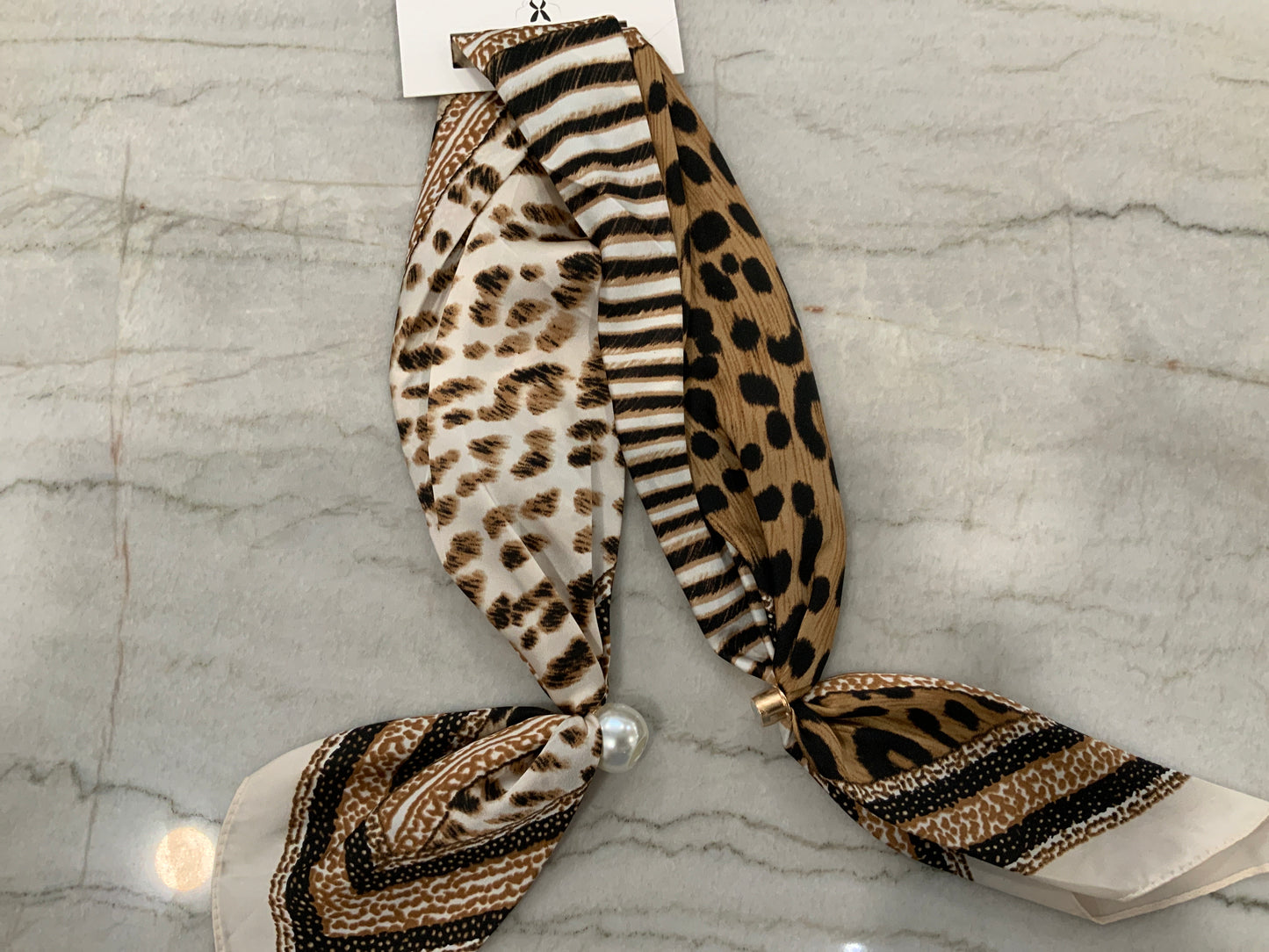 Ready-to-Wear blk/br Animal print magnetic Scarf