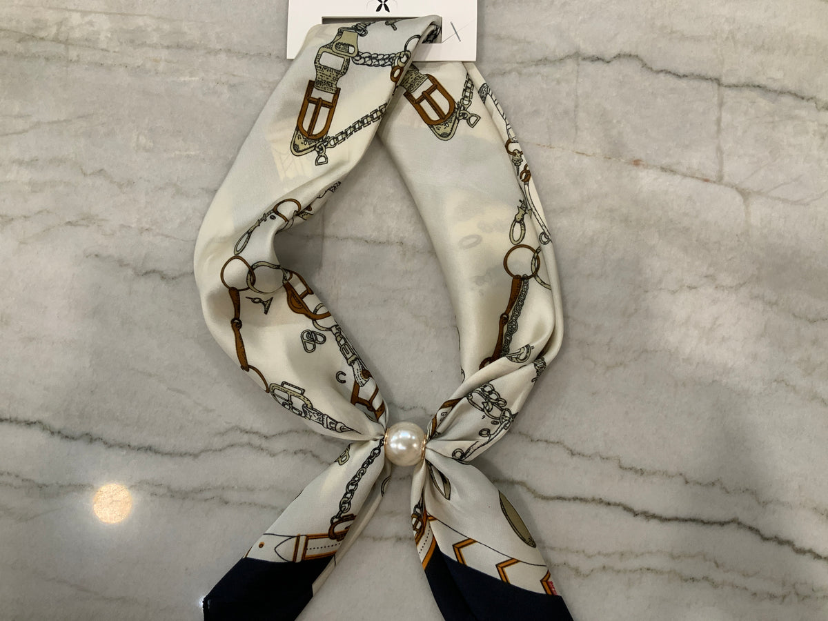 Horse bit Ready-to-wear magnetic scarf