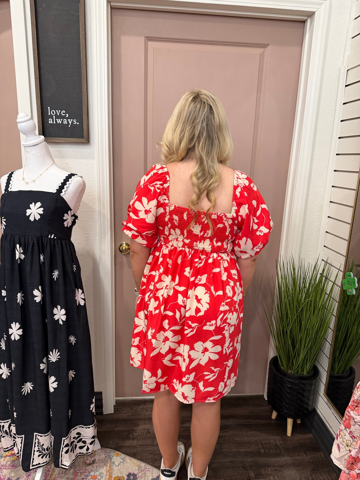 Rosewood Bloom Mini Dress (117)