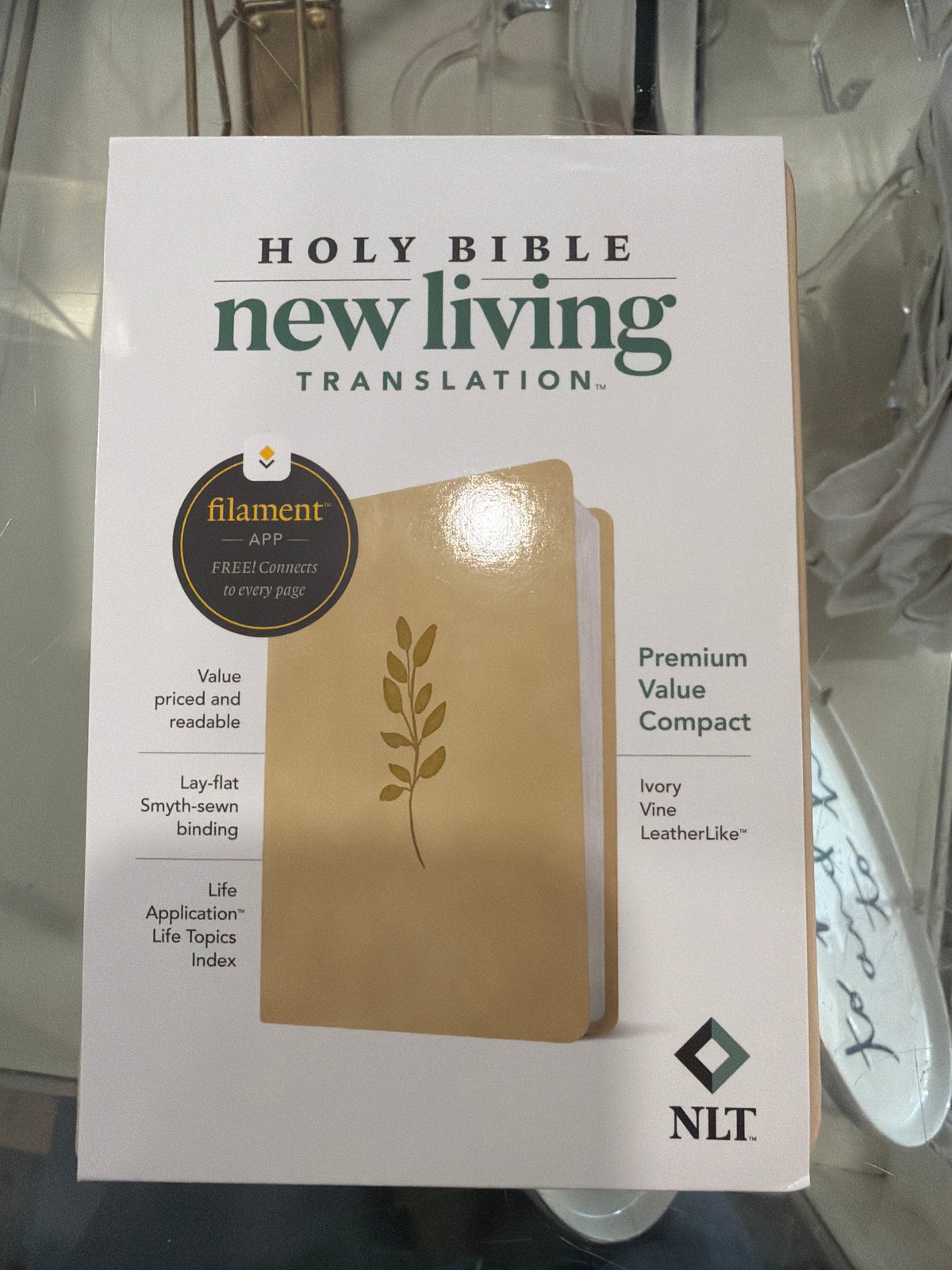 Ivory Vine Compact Bible