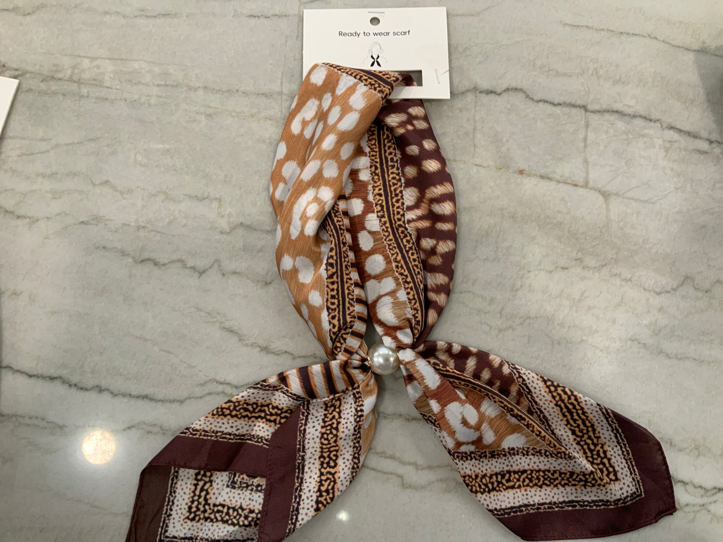 Ready-to-Wear Animal print Magnetic Scarf