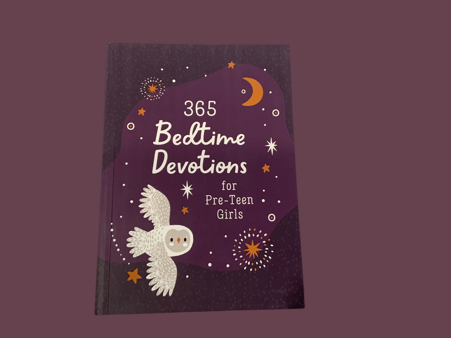 365 Bedtime Devotions for Preteen Girls
