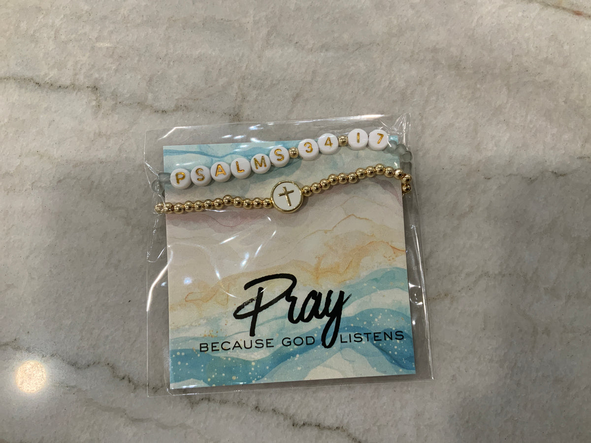 Pray Psalms 34:17 bracelet
