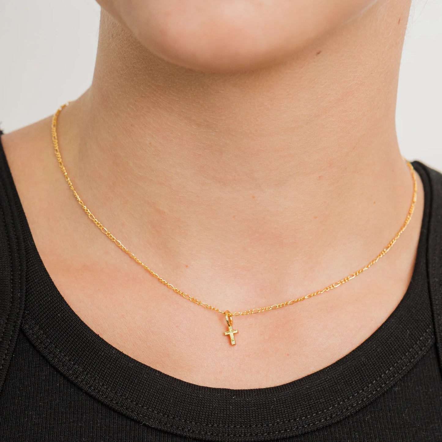 Mini Cross Necklace (117)