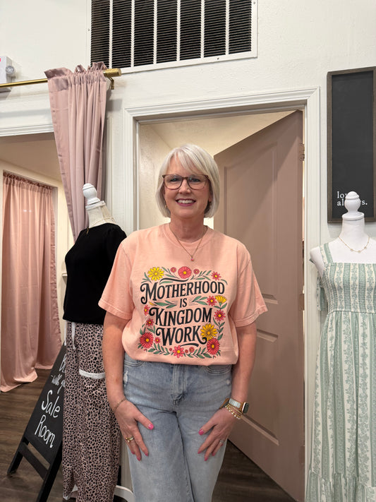 Motherhood Peach T-shirt