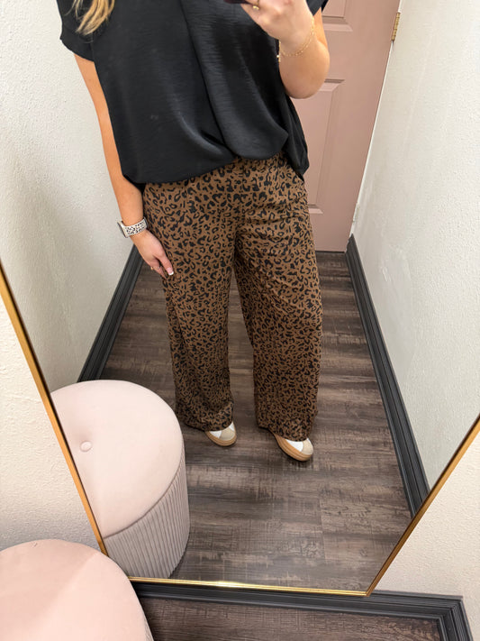 Leopard Print Loose Pants (117)